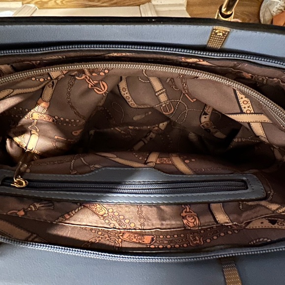 Blue Purse - Picture 3 of 6